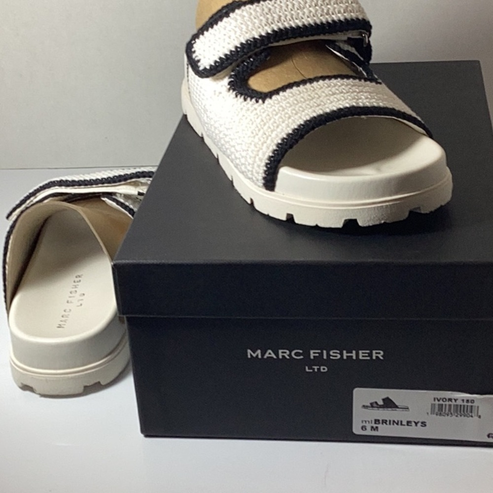 Marc Fisher LTD.
Women's Brinleys Sandals - Picture 10 of 13